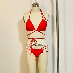 Red hot strappy bikini 🔥